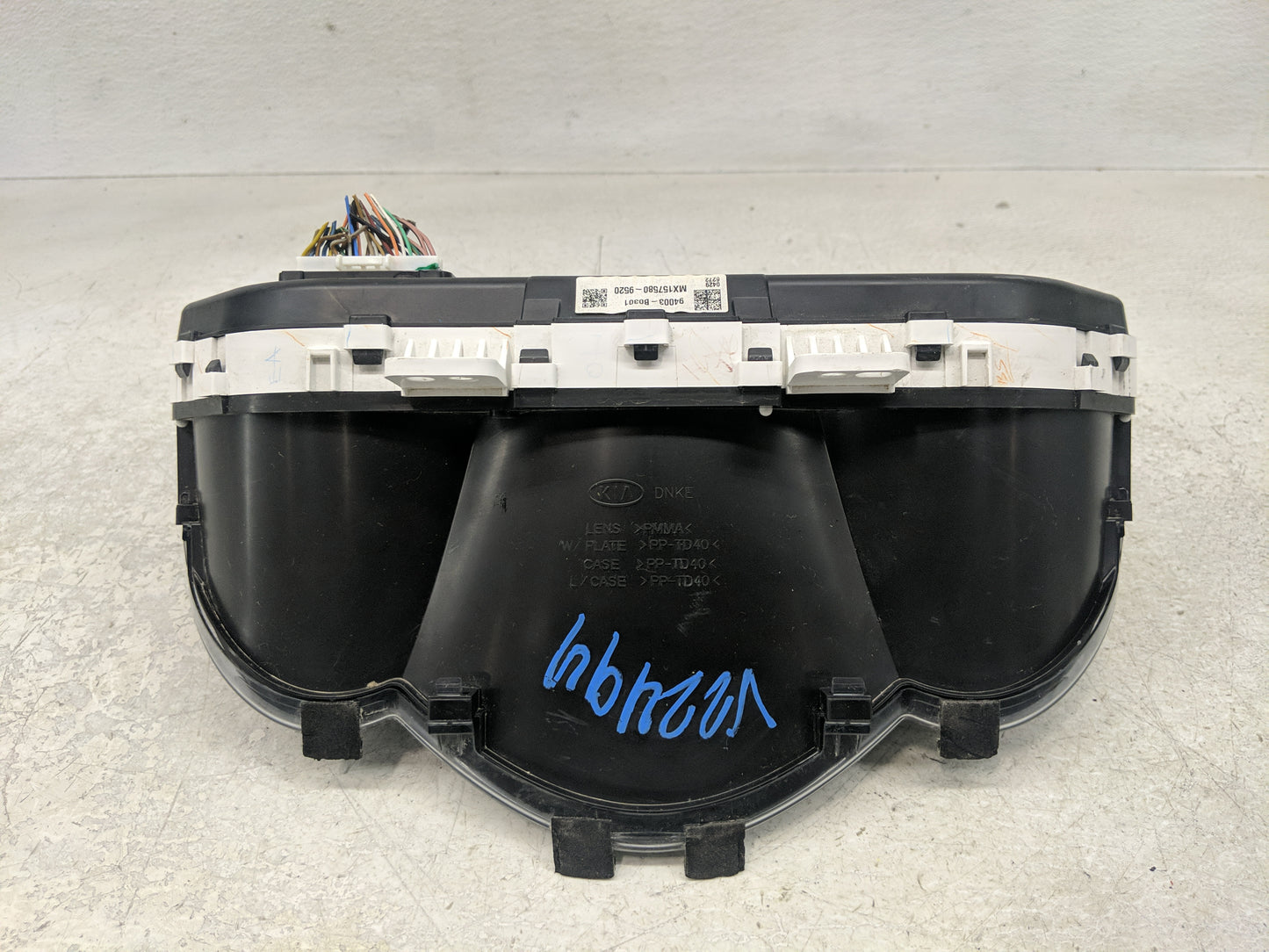 2017-2018 Kia Forte Instrument Cluster Speedometer Gauges P/N:94003-B0301 Fits Fits 2017 2018 OEM Used Auto Parts - Oemuseda