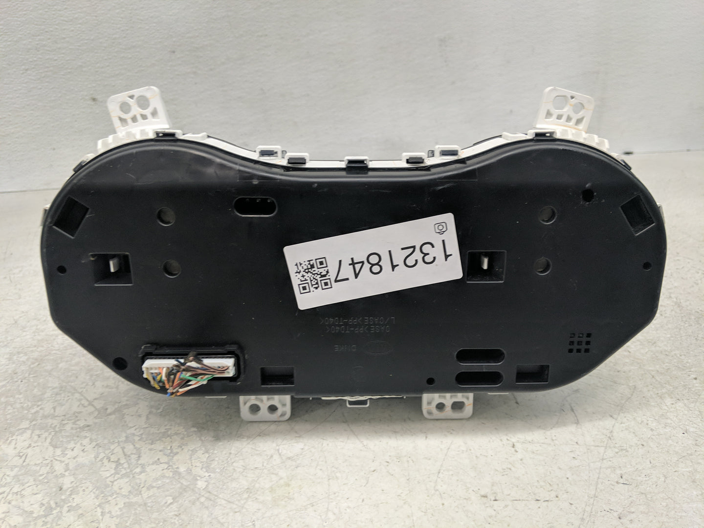 2017-2018 Kia Forte Instrument Cluster Speedometer Gauges P/N:94003-B0301 Fits Fits 2017 2018 OEM Used Auto Parts - Oemuseda