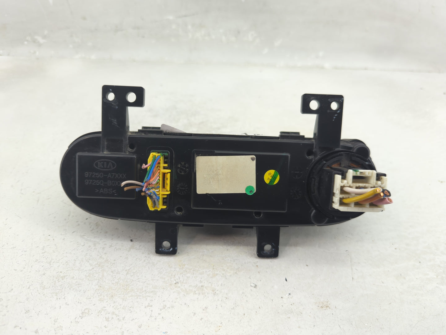 2017-2018 Kia Forte Climate Control Module Temperature AC/Heater Replacement P/N:97250-A7XXX Fits Fits 2017 2018 OEM Used Au