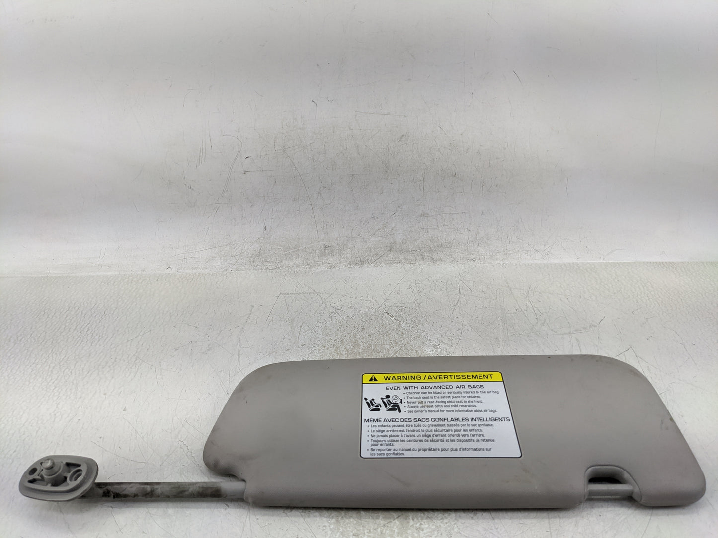 2017-2018 Kia Forte Sun Visor Shade Replacement Driver Left Mirror Fits Fits 2017 2018 OEM Used Auto Parts - Oemusedautopart