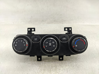 compare product 2017-2018 Kia Forte Climate Control Module Temperature AC/Heater Replacement P/N:97250-B0AA0 97250B0DA0 Fits Fits 2017 2018 OEM Used Auto Parts