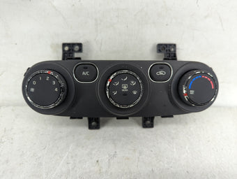compare product 2017-2018 Kia Forte Climate Control Module Temperature AC/Heater Replacement P/N:Q0290AAM 97250-B0AA0 Fits Fits 2017 2018 OEM Used Auto Parts