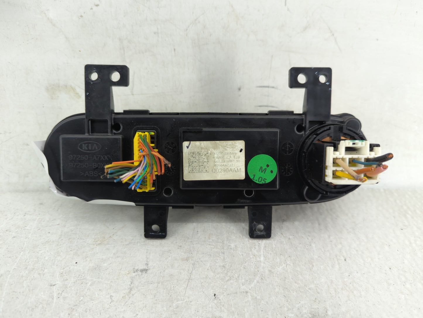 2017-2018 Kia Forte Climate Control Module Temperature AC/Heater Replacement P/N:97250-B0AA0 Q0290AAM Fits Fits 2017 2018 OE