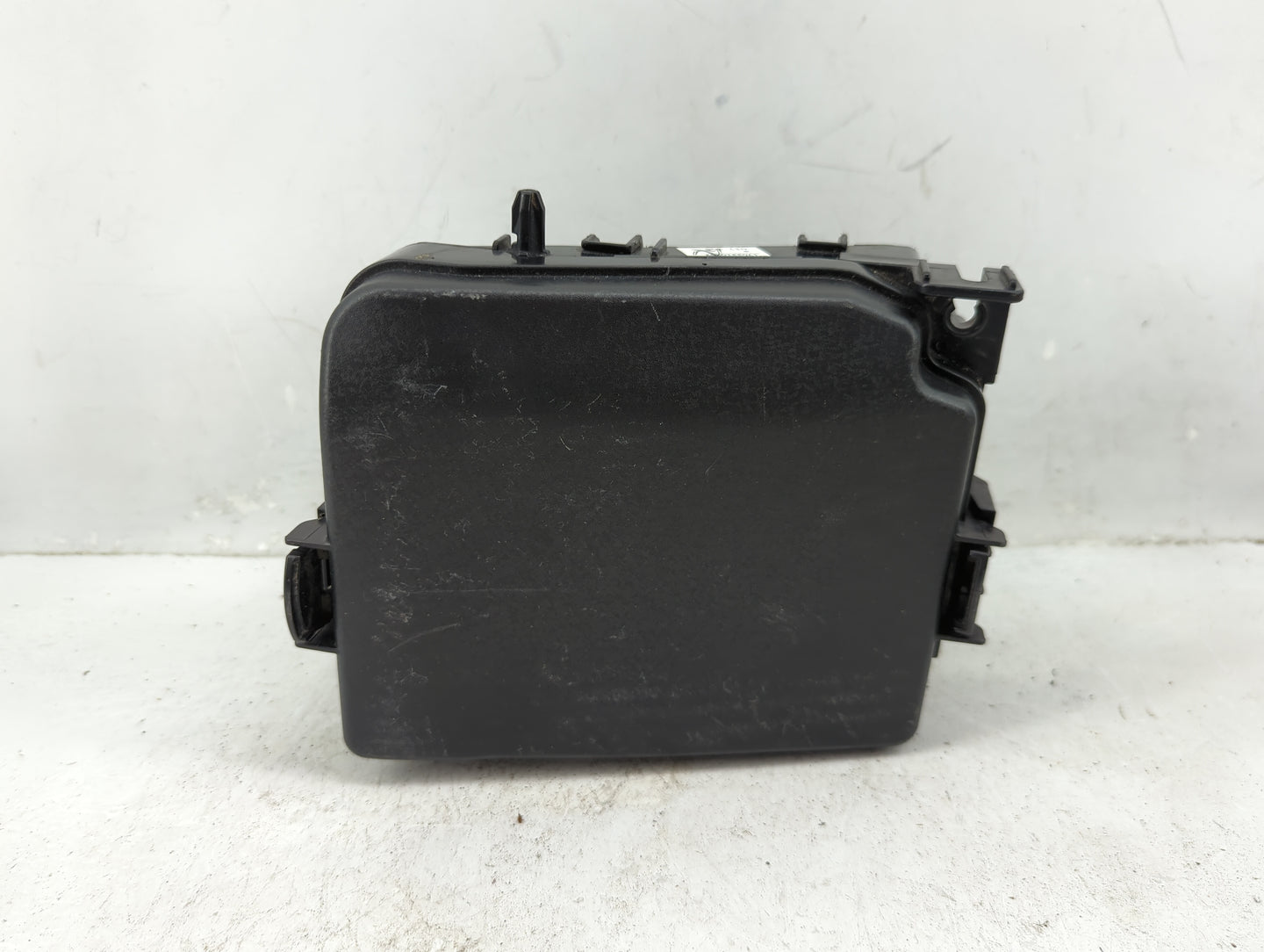 2017-2018 Kia Forte Fusebox Fuse Box Panel Relay Module P/N:91951-3X150 Fits Fits 2017 2018 OEM Used Auto Parts - Oemusedaut
