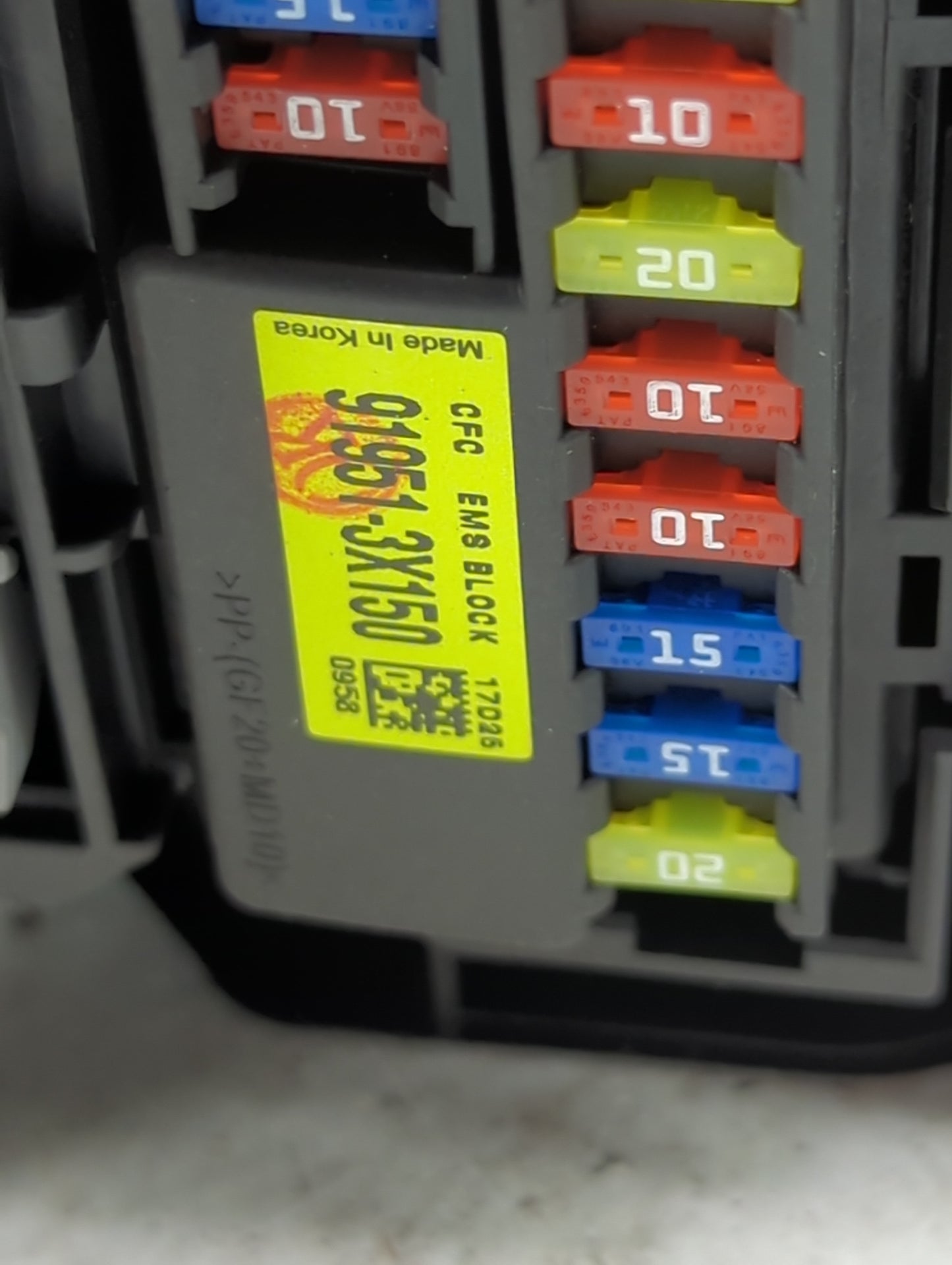 2017-2018 Kia Forte Fusebox Fuse Box Panel Relay Module P/N:91951-3X150 Fits Fits 2017 2018 OEM Used Auto Parts - Oemusedaut