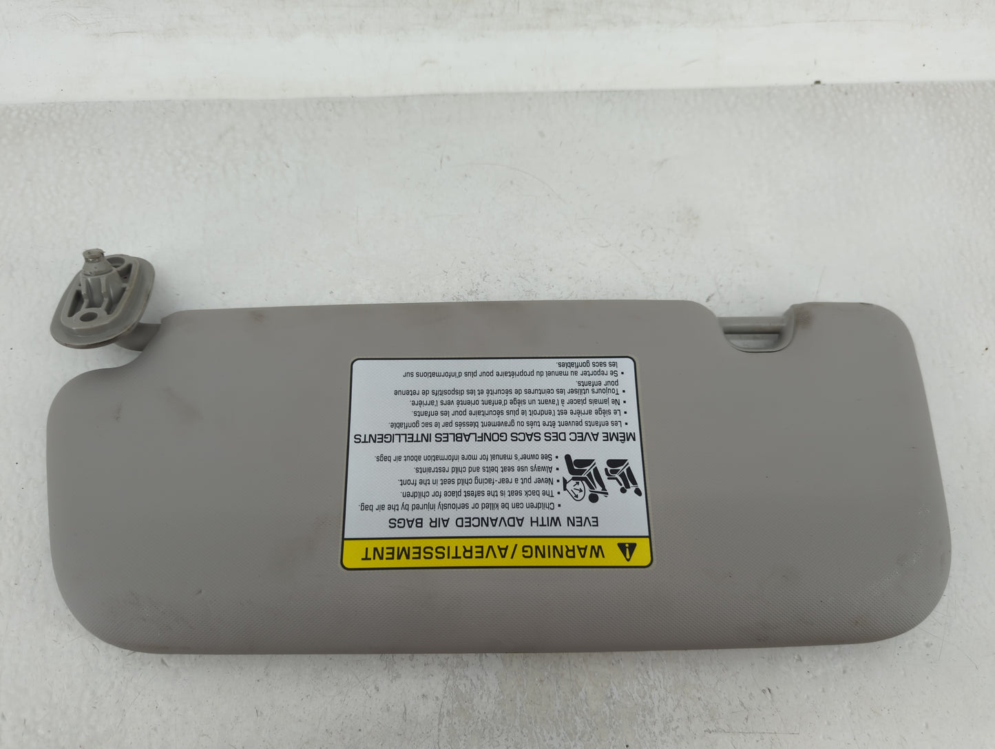 2017-2018 Kia Forte Sun Visor Shade Replacement Driver Left Mirror Fits Fits 2017 2018 OEM Used Auto Parts - Oemusedautopart