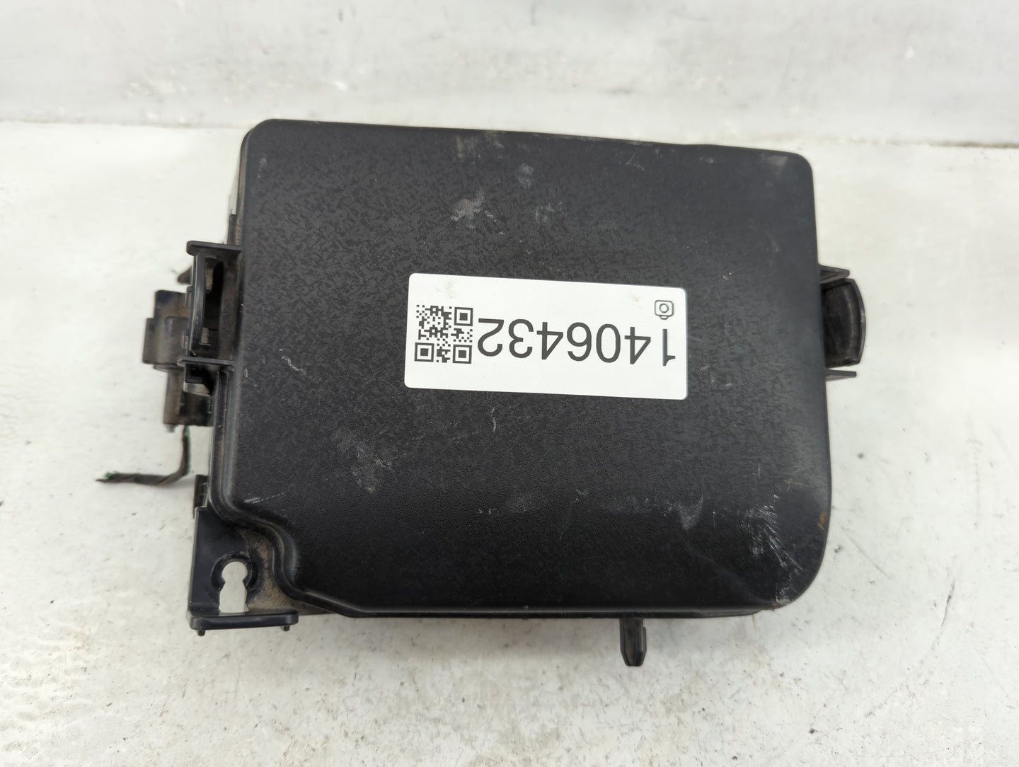 2017-2018 Kia Forte Fusebox Fuse Box Panel Relay Module P/N:91950-A7760 Fits Fits 2017 2018 OEM Used Auto Parts - Oemusedaut