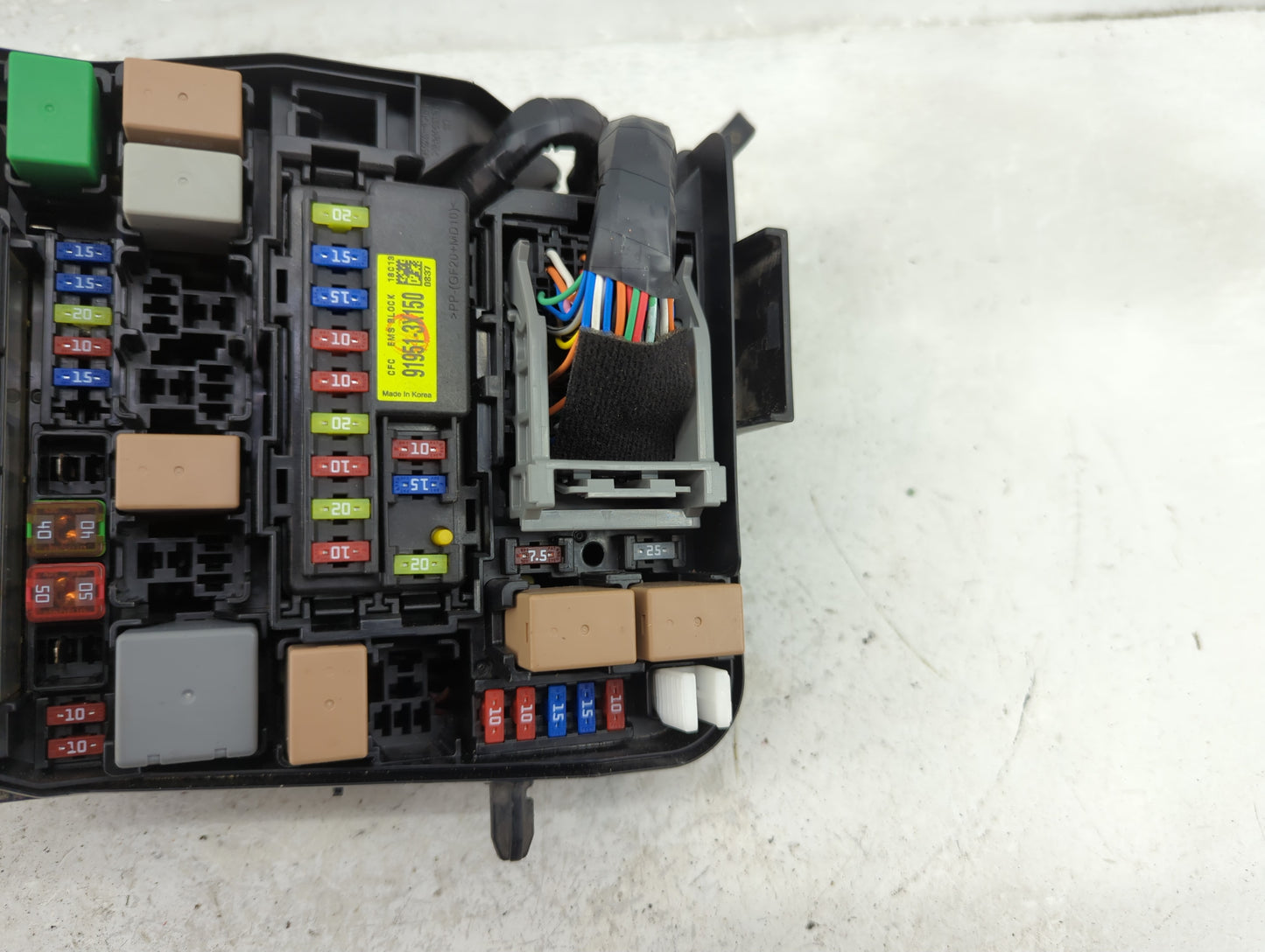 2017-2018 Kia Forte Fusebox Fuse Box Panel Relay Module P/N:91950-A7760 Fits Fits 2017 2018 OEM Used Auto Parts - Oemusedaut