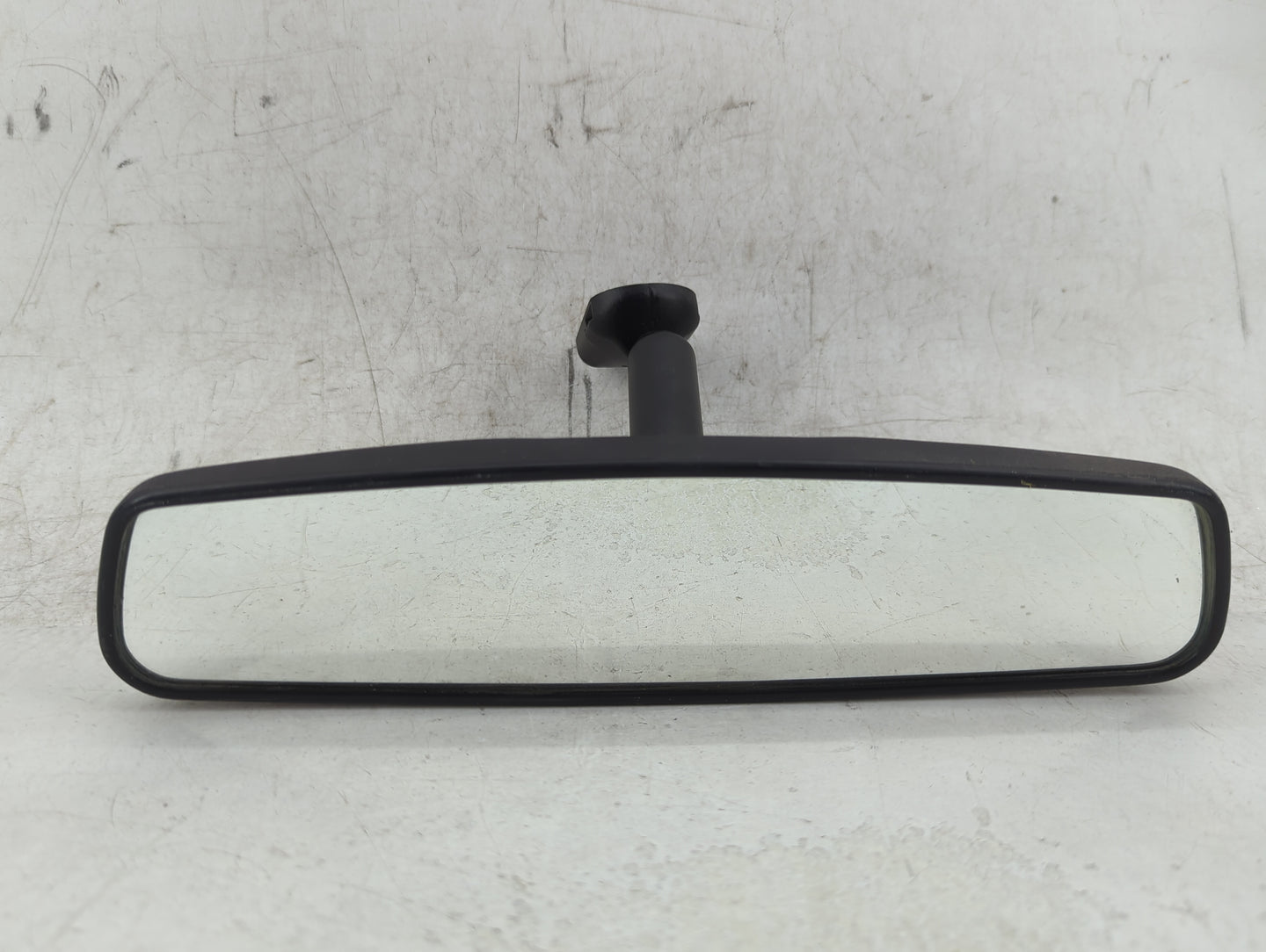 2017-2022 Kia Forte Interior Rear View Mirror Replacement OEM P/N:E8011083 Fits OEM Used Auto Parts - Oemusedautoparts1.com