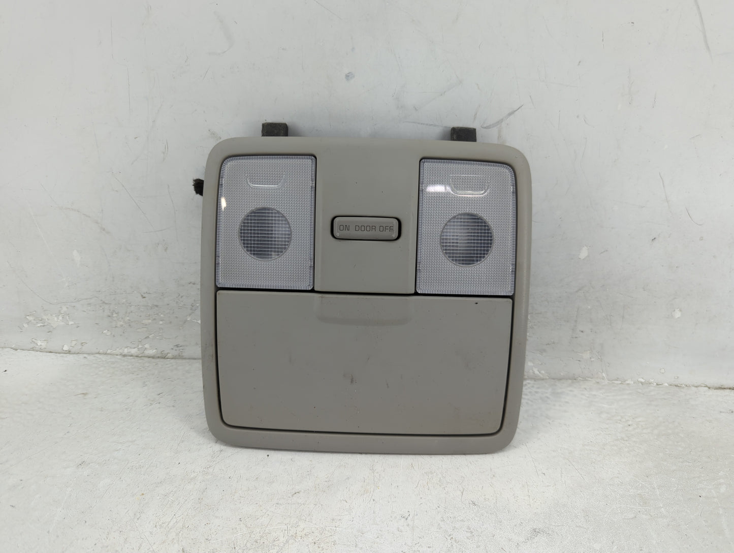 2014-2018 Kia Forte Overhead Roof Console 1408492 - Oemusedautoparts1.com
