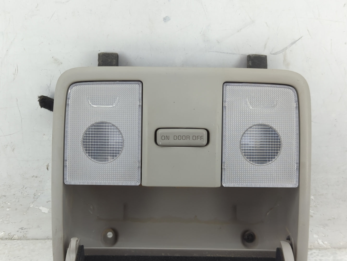 2014-2018 Kia Forte Overhead Roof Console 1408492 - Oemusedautoparts1.com