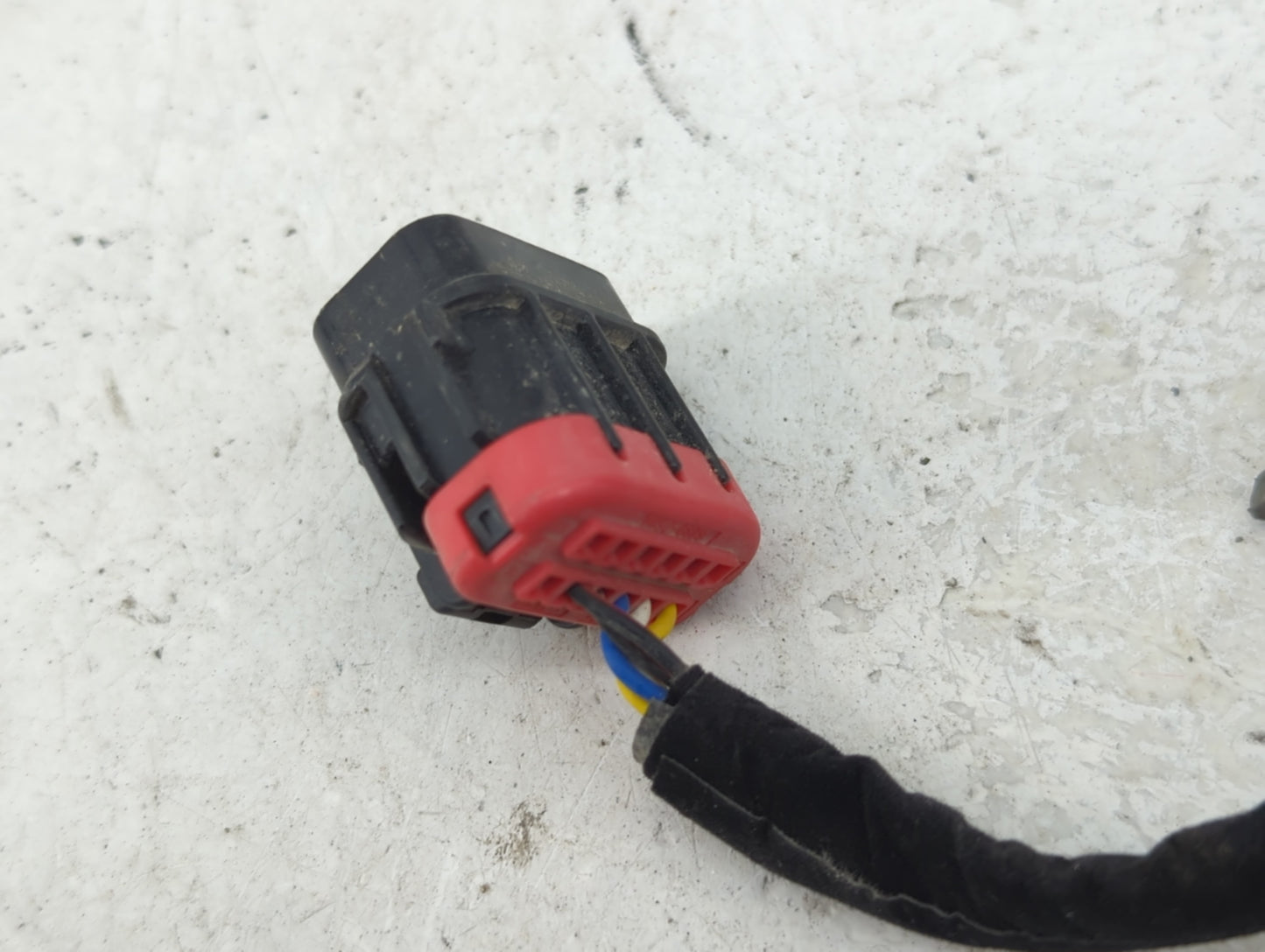 2016-2018 Kia Forte Passenger Side View Mirror - Right Door Mirror OEM Used - Oemusedautoparts1.com