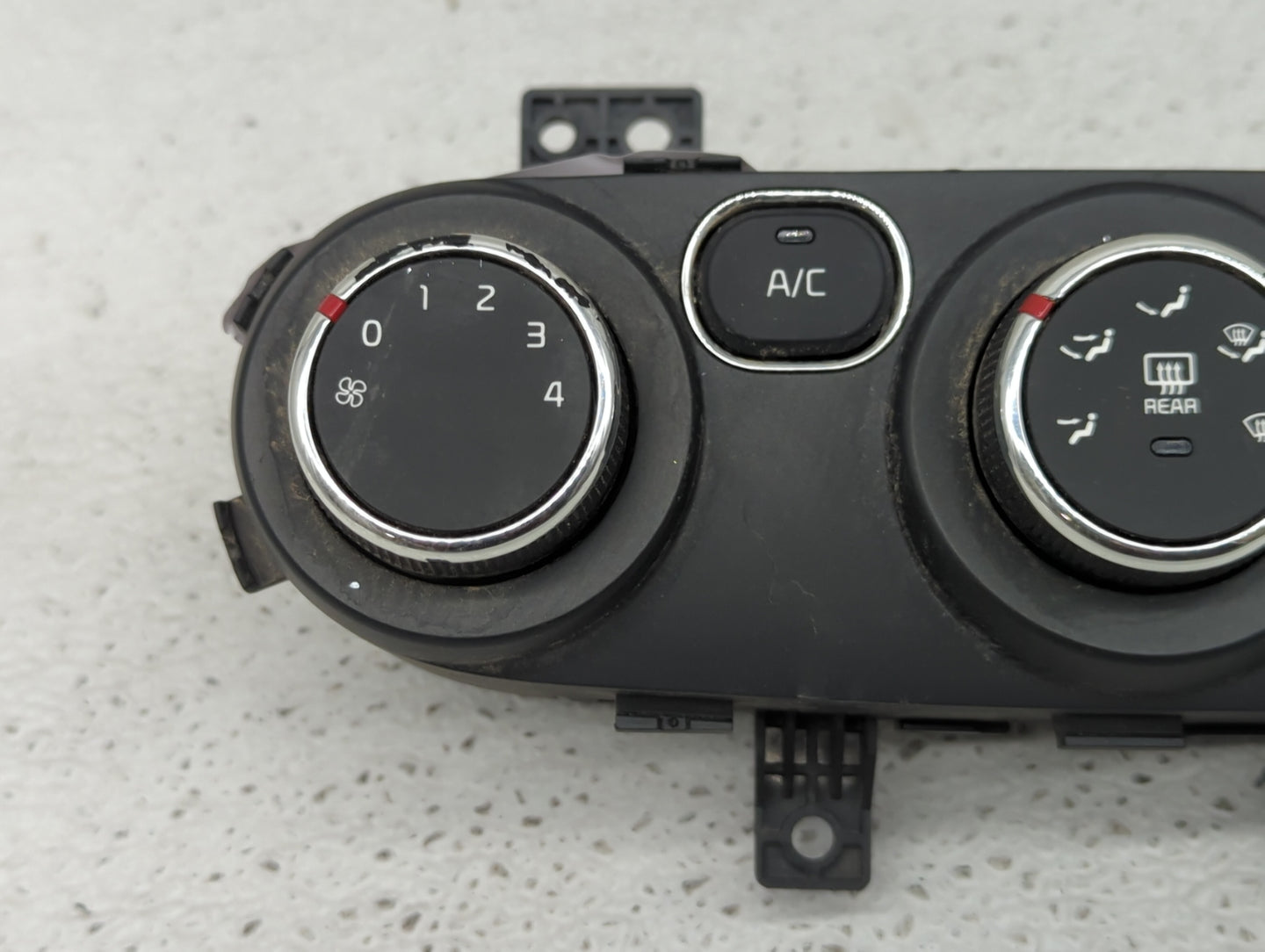 2017-2018 Kia Forte Climate Control Module Temperature AC/Heater Replacement P/N:97250-B0AA0 Fits Fits 2017 2018 OEM Used Au