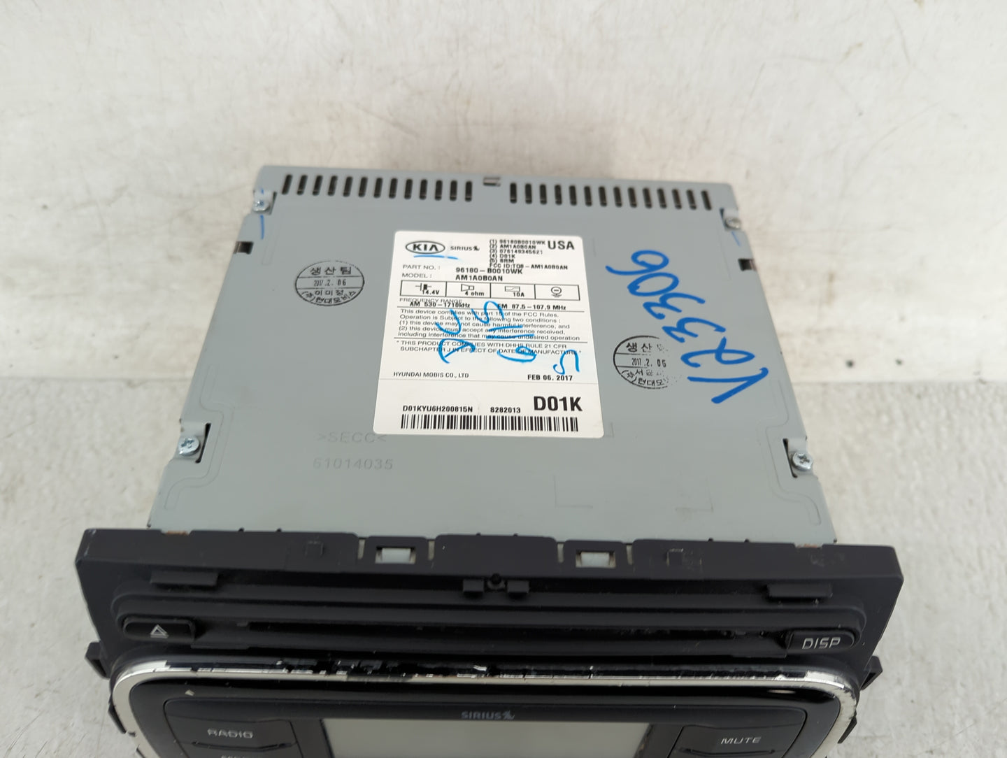 2017-2018 Kia Forte Radio AM FM Cd Player Receiver Replacement P/N:96180-B0010WK Fits Fits 2017 2018 OEM Used Auto Parts - O