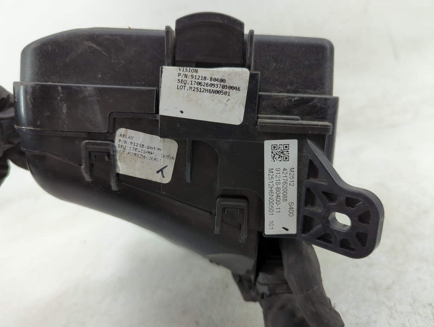 2017-2018 Kia Forte Fusebox Fuse Box Panel Relay Module P/N:91218-B0400 Fits Fits 2017 2018 OEM Used Auto Parts - Oemusedaut
