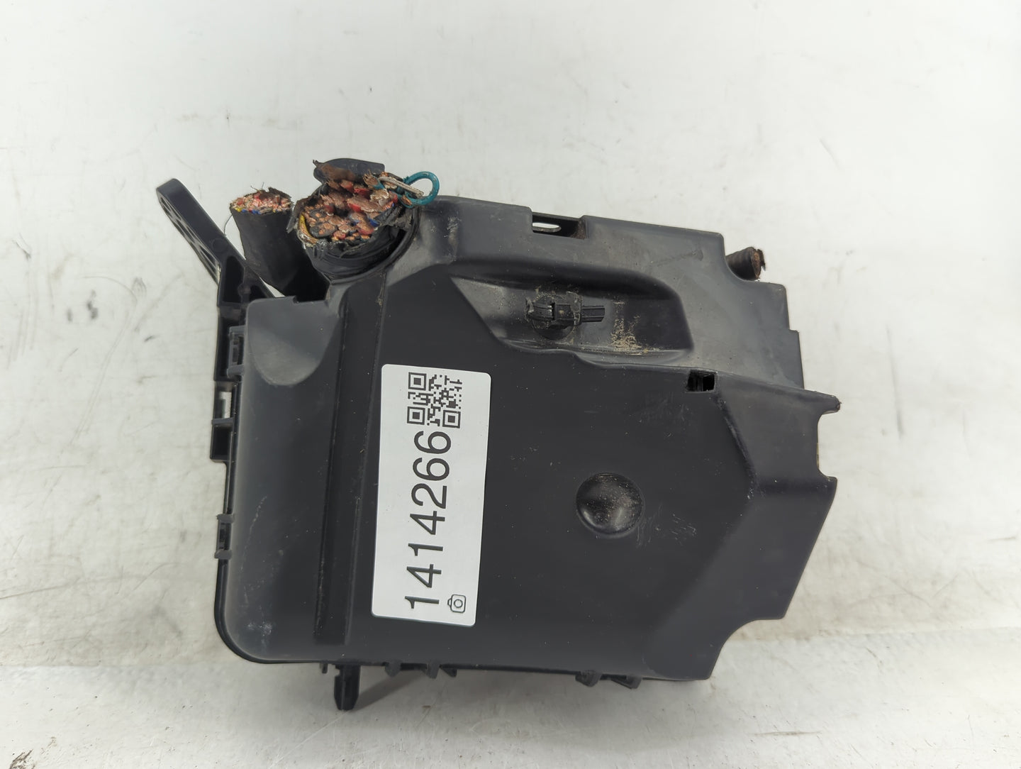 2017-2018 Kia Forte Fusebox Fuse Box Panel Relay Module P/N:91218 B0350 Fits Fits 2017 2018 OEM Used Auto Parts - Oemusedaut