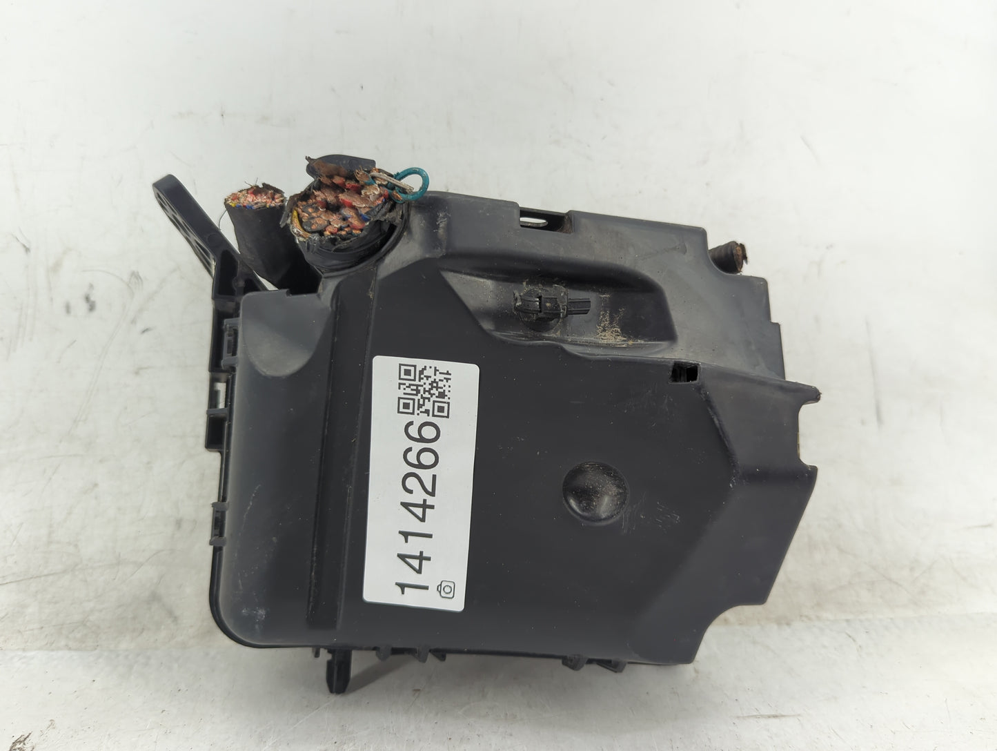 2017-2018 Kia Forte Fusebox Fuse Box Panel Relay Module P/N:91218 B0350 Fits Fits 2017 2018 OEM Used Auto Parts - Oemusedaut