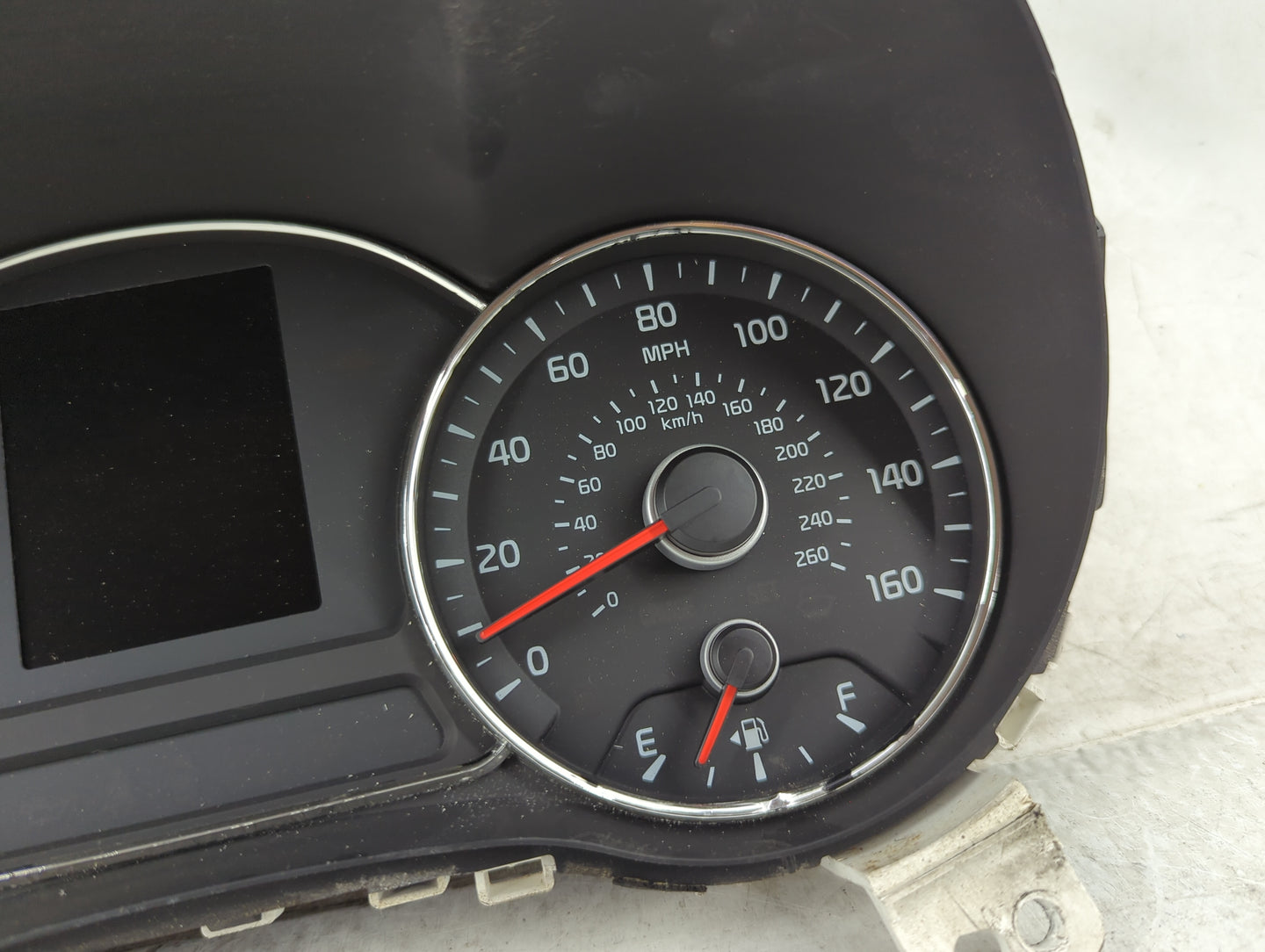 2017-2018 Kia Forte Instrument Cluster Speedometer Gauges Fits Fits 2017 2018 OEM Used Auto Parts - Oemusedautoparts1.com