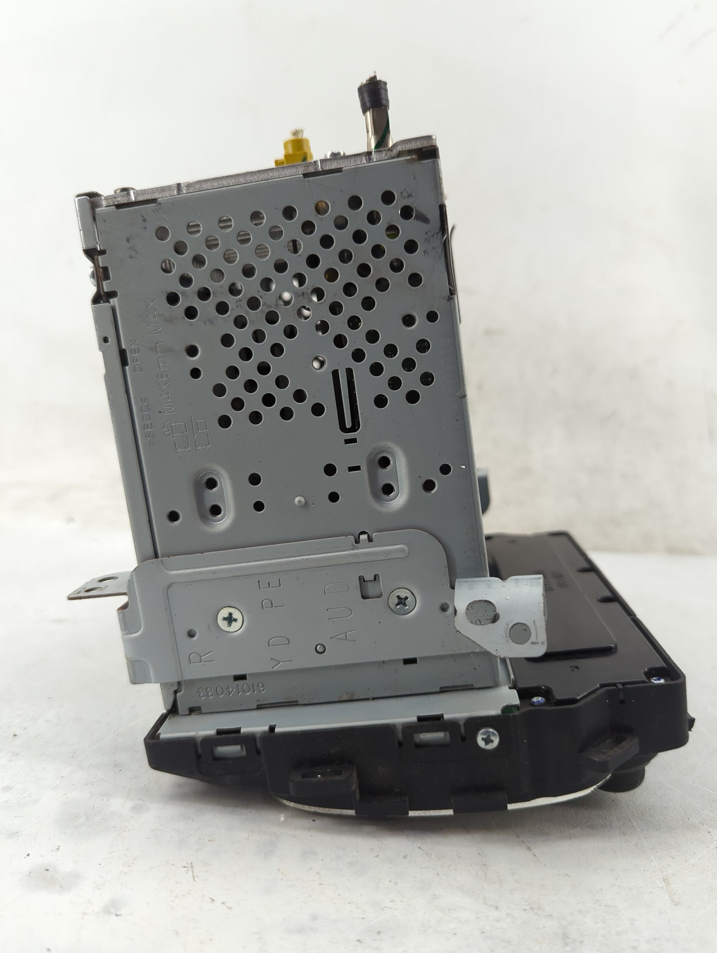2017-2018 Kia Forte Radio AM FM Cd Player Receiver Replacement P/N:96170-B0110WK AM1A1B0AN,C, TQ8-AM1A1B0AN Fits Fits 2017 2