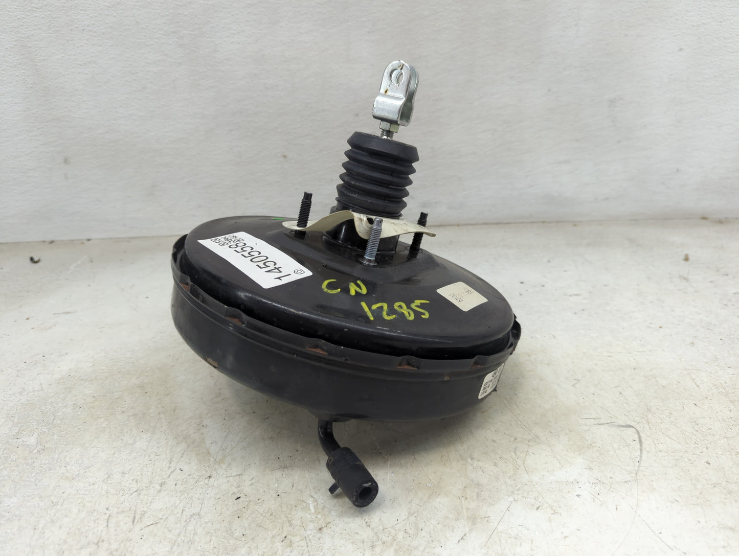 2014-2018 Kia Forte Power Brake Booster Oem - Oemusedautoparts1.com