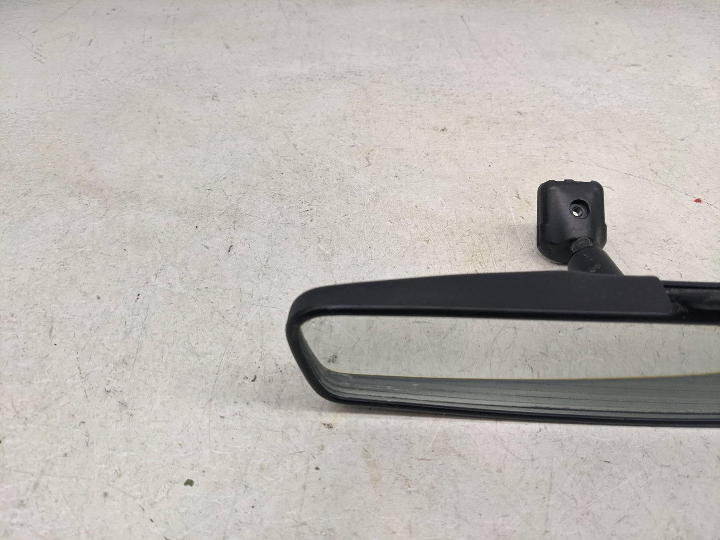 2017-2022 Kia Forte Interior Rear View Mirror Replacement OEM P/N:011083 Fits OEM Used Auto Parts - Oemusedautoparts1.com