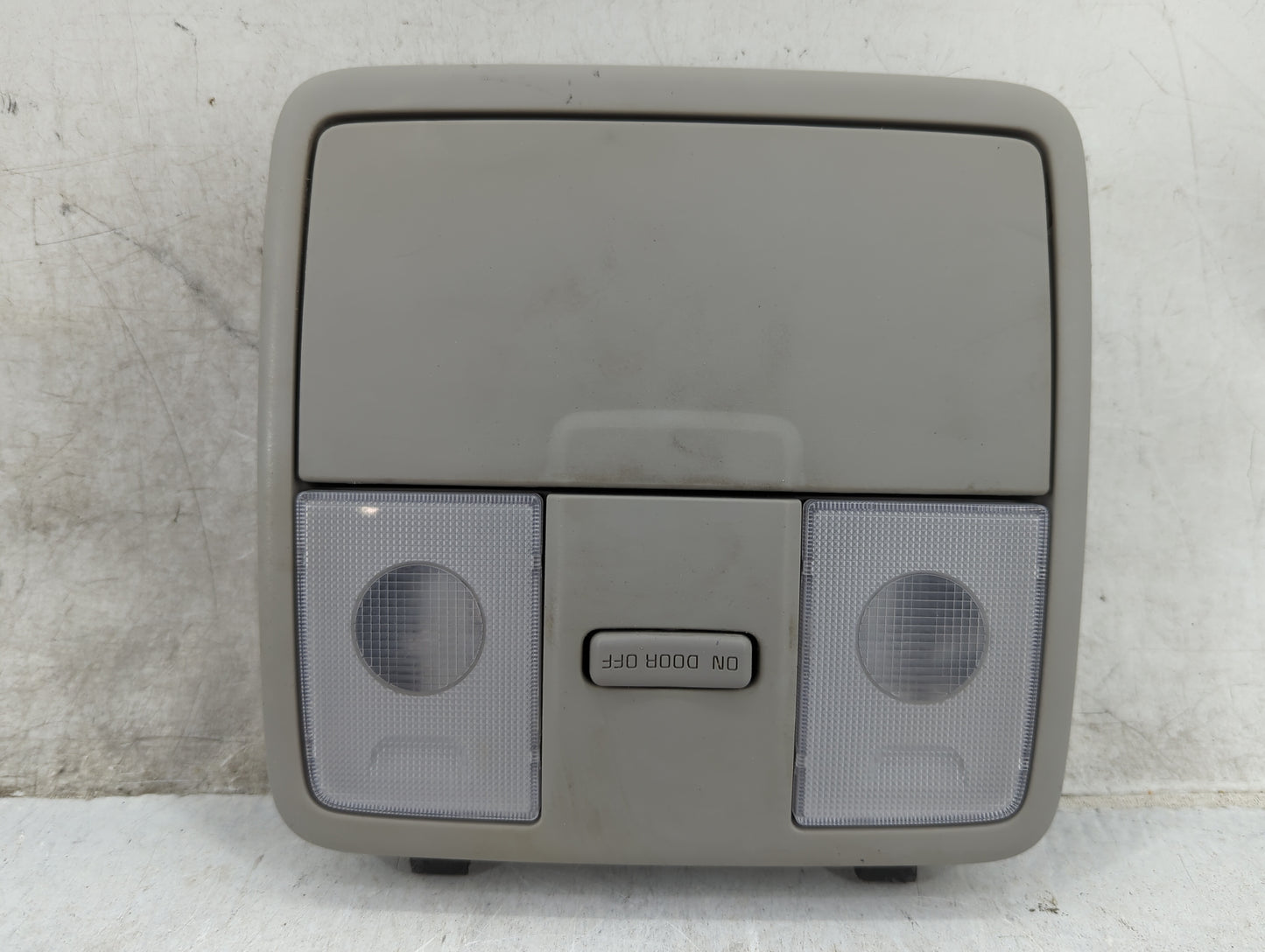 2018 Kia Forte Overhead Roof Console Gray - Oemusedautoparts1.com
