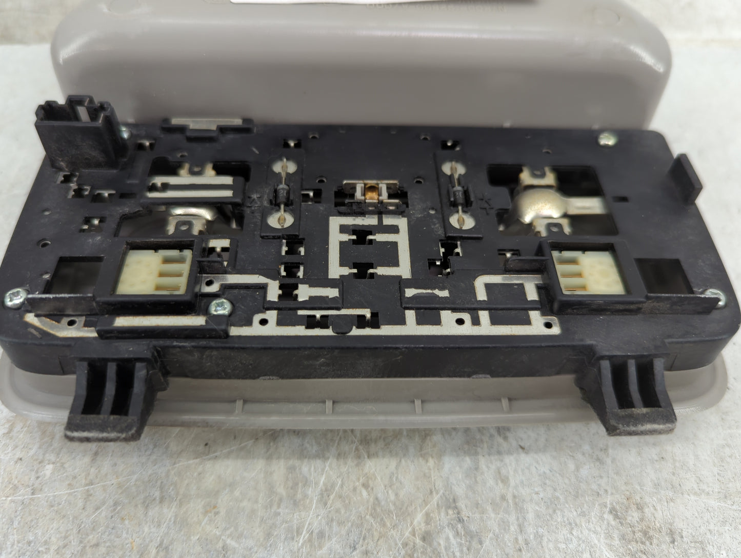 2018 Kia Forte Overhead Roof Console Gray - Oemusedautoparts1.com