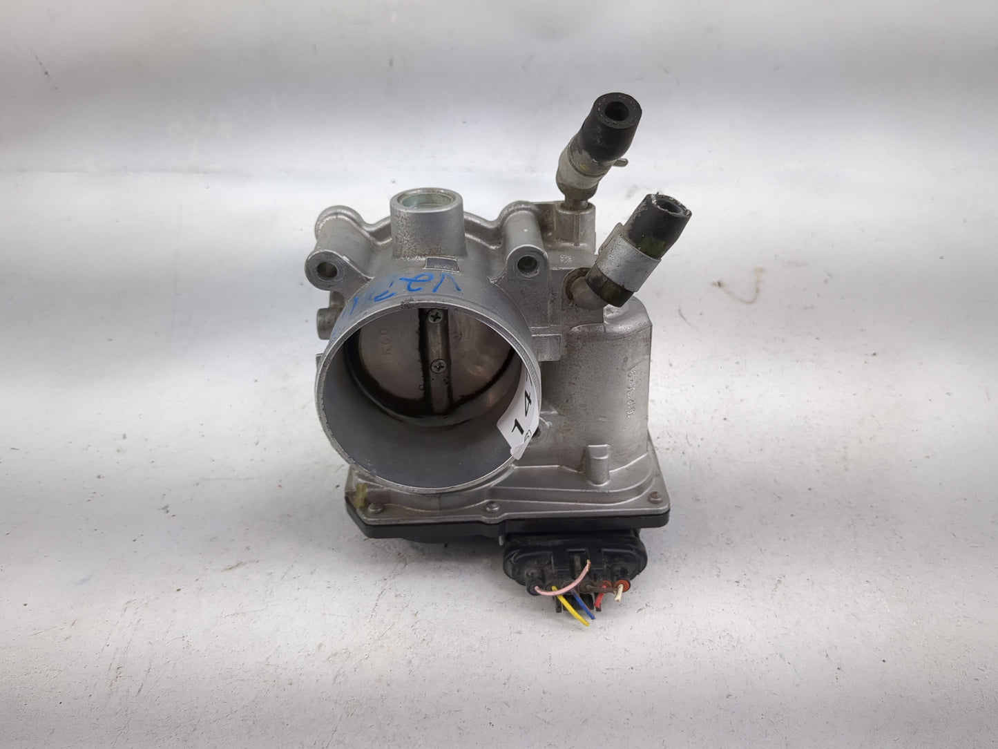 2014-2018 Kia Forte Throttle Body P/N:35100-2E000 Fits Fits 2011 2012 2013 2014 2015 2016 2017 2018 2019 2020 2021 OEM Used 