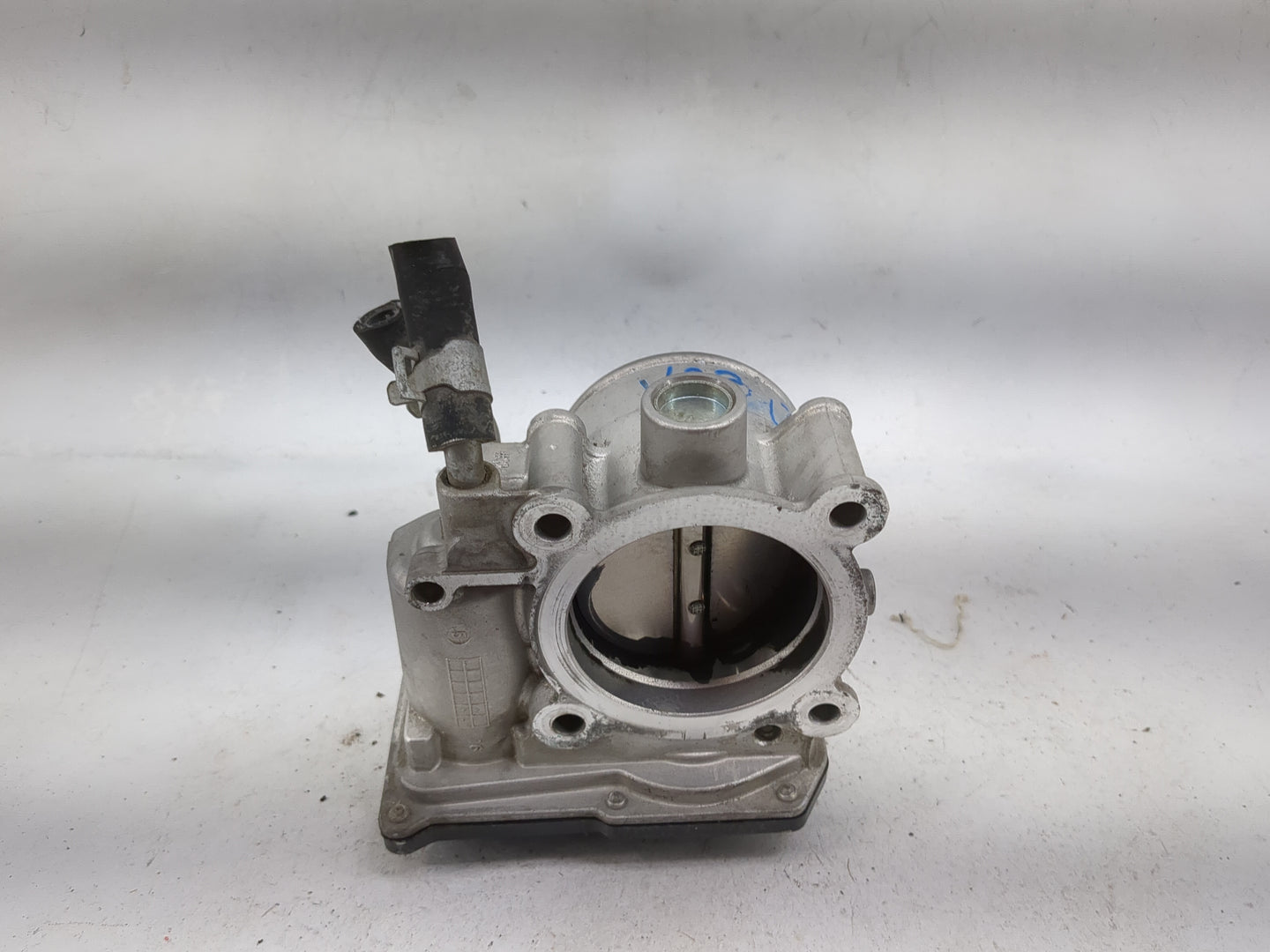 2014-2018 Kia Forte Throttle Body P/N:35100-2E000 Fits Fits 2011 2012 2013 2014 2015 2016 2017 2018 2019 2020 2021 OEM Used 