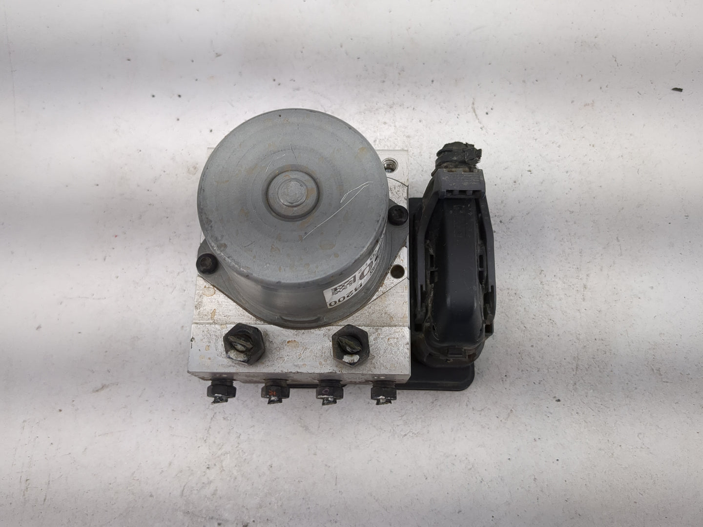 2017-2018 Kia Forte ABS Pump Control Module Replacement P/N:58920-B0200 58900-B0200, 61589-45200, EM217B240704 Fits Fits 201