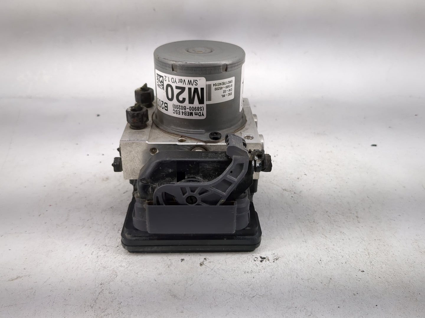 2017-2018 Kia Forte ABS Pump Control Module Replacement P/N:58920-B0200 58900-B0200, 61589-45200, EM217B240704 Fits Fits 201