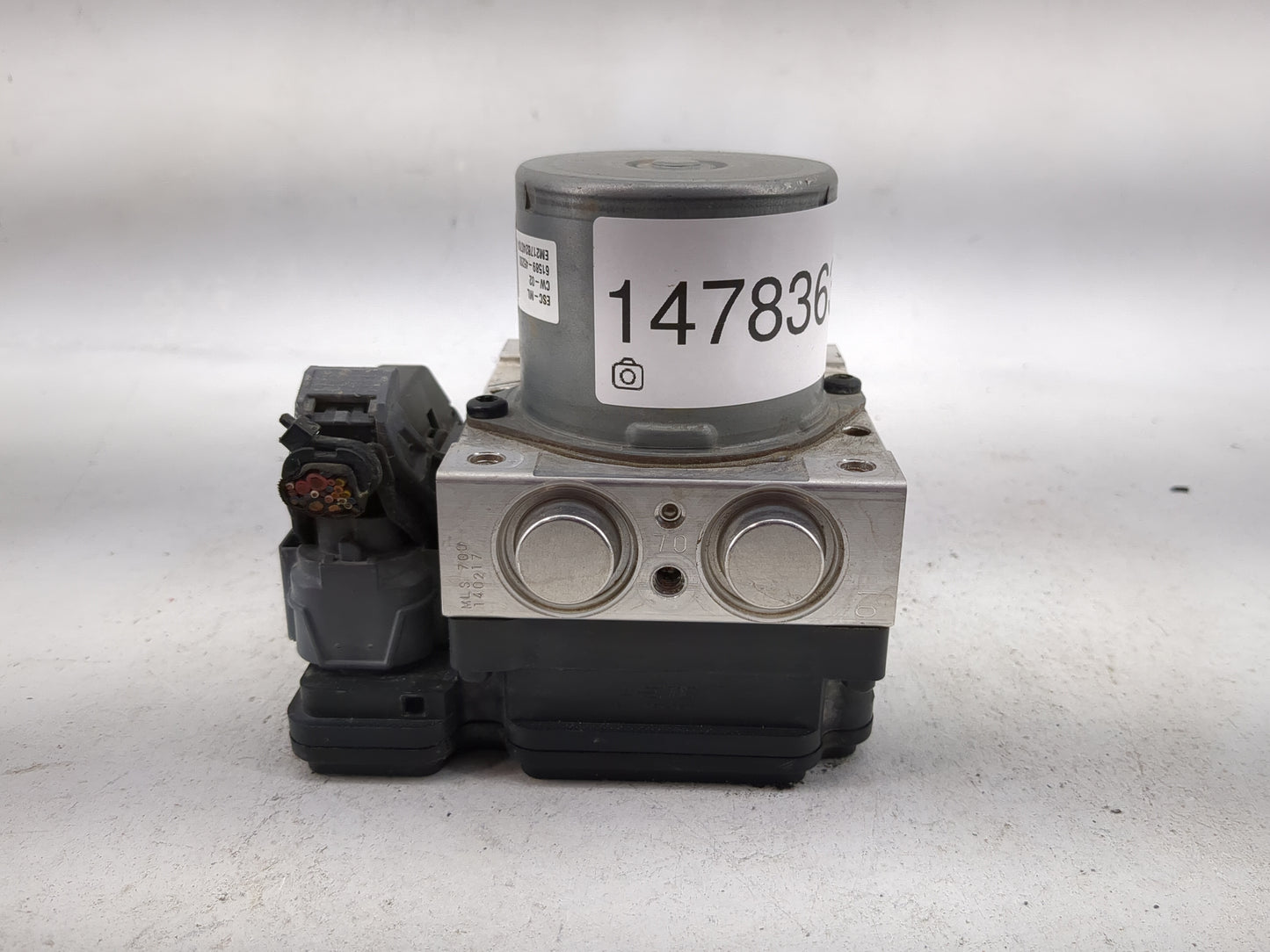 2017-2018 Kia Forte ABS Pump Control Module Replacement P/N:58920-B0200 58900-B0200, 61589-45200, EM217B240704 Fits Fits 201