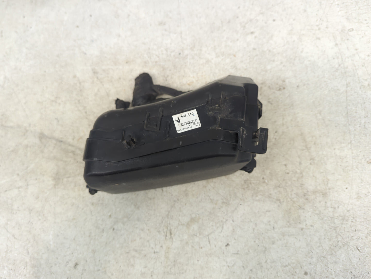 2017-2018 Kia Forte Fusebox Fuse Box Panel Relay Module P/N:91950-3X510 91218-B0170-11, 91217-B0170 Fits Fits 2017 2018 OEM 