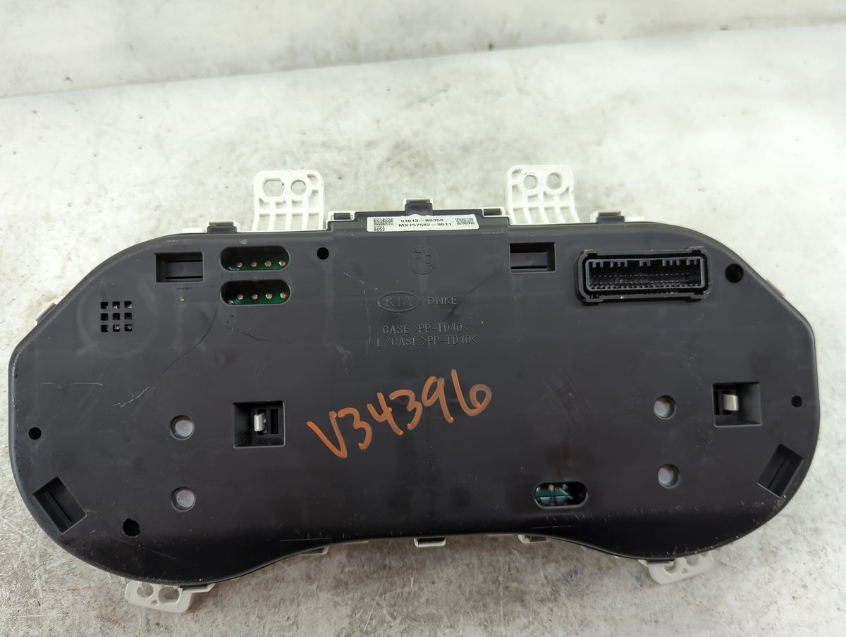2018 Kia Forte Instrument Cluster Speedometer Gauges P/N:94013-B0350 MX157582-9611 Miles: Fits OEM Used Auto Parts - Oemused