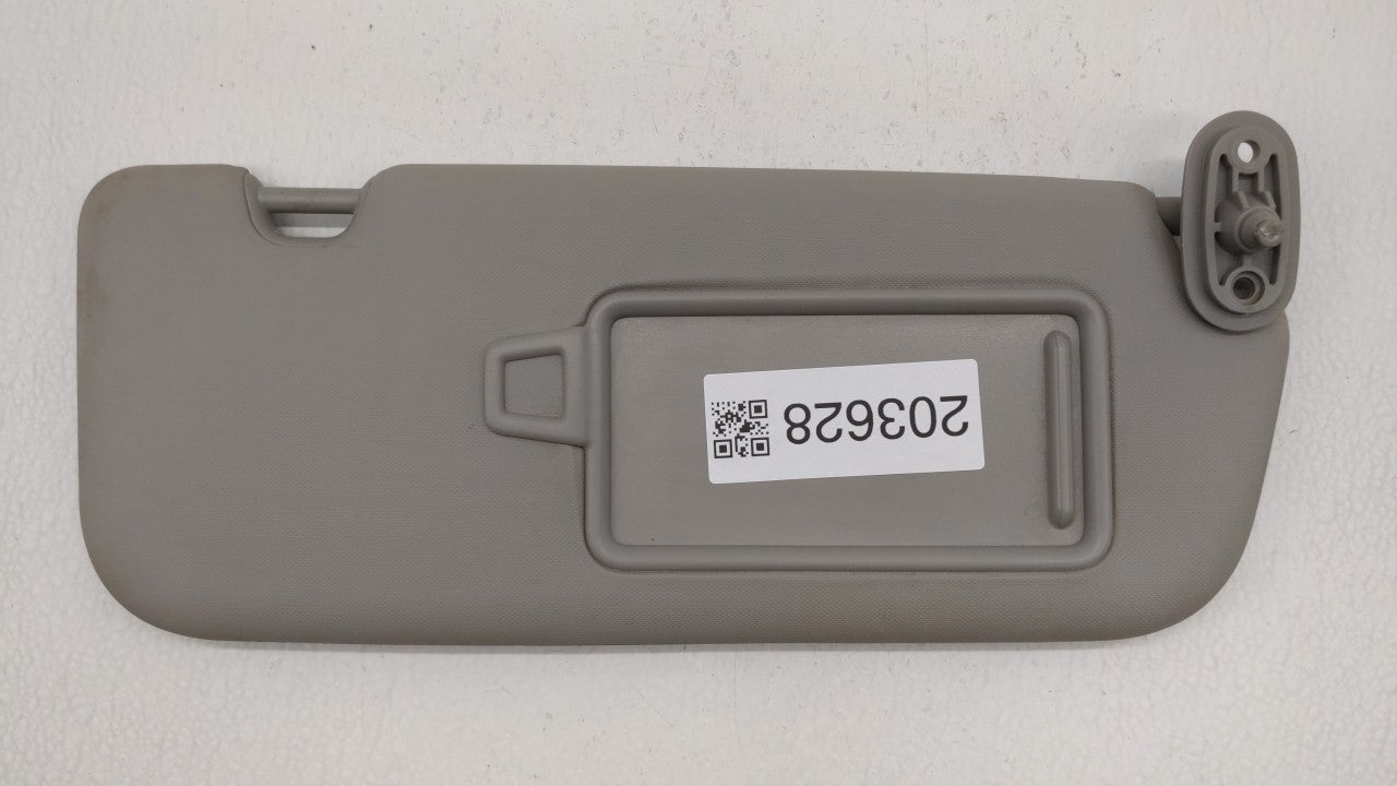 2017-2018 Kia Forte Sun Visor Shade Replacement Passenger Right Mirror Fits Fits 2017 2018 OEM Used Auto Parts - Oemusedauto