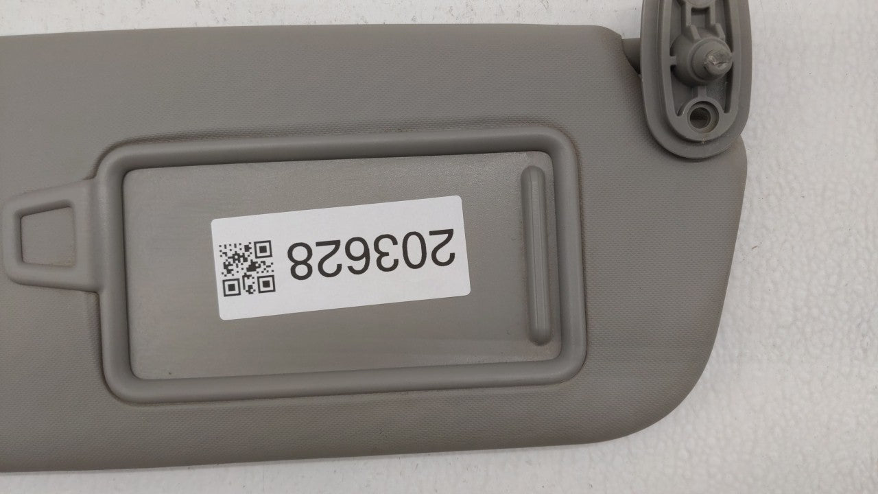 2017-2018 Kia Forte Sun Visor Shade Replacement Passenger Right Mirror Fits Fits 2017 2018 OEM Used Auto Parts - Oemusedauto