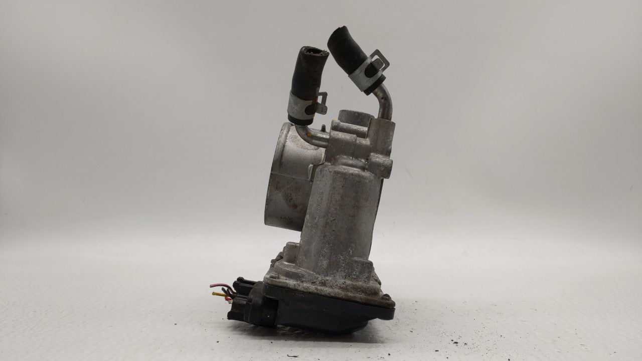 2014-2018 Kia Forte Throttle Body P/N:35100-2E000 Fits Fits 2011 2012 2013 2014 2015 2016 2017 2018 2019 OEM Used Auto Parts