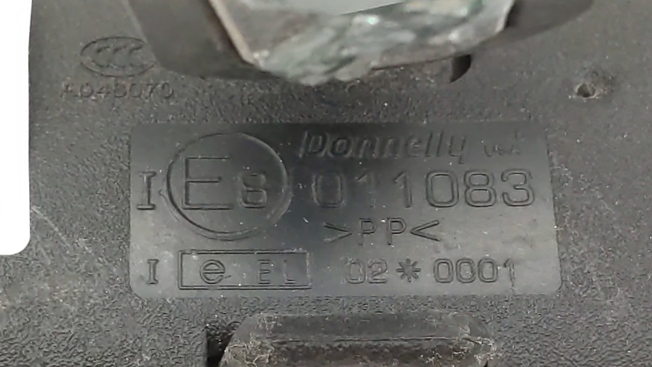 2017-2018 Kia Forte Interior Rear View Mirror Replacement OEM P/N:E8011083 Fits OEM Used Auto Parts - Oemusedautoparts1.com