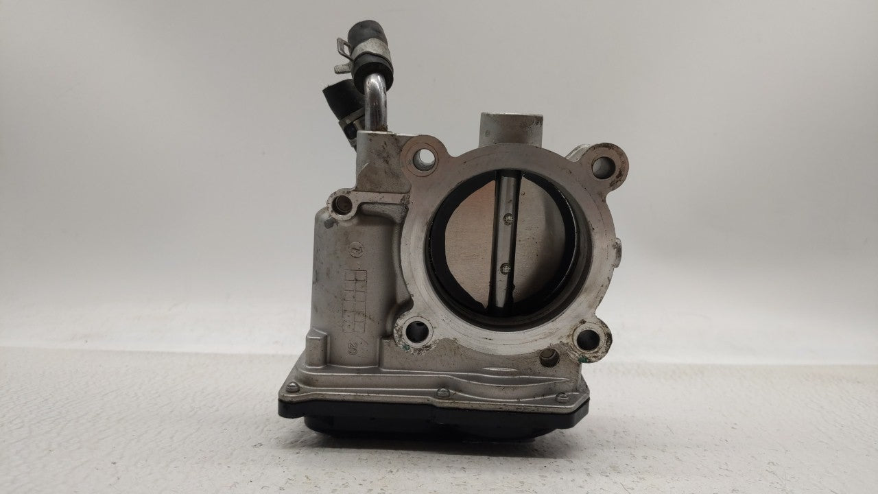 2014-2018 Kia Forte Throttle Body P/N:35100-2E000 Fits Fits 2011 2012 2013 2014 2015 2016 2017 2018 2019 OEM Used Auto Parts