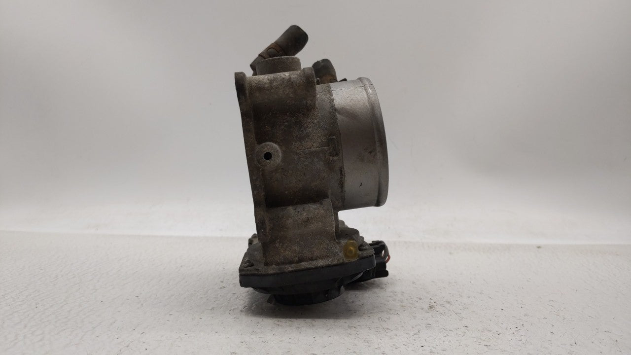 2014-2018 Kia Forte Throttle Body P/N:35100-2E000 Fits Fits 2011 2012 2013 2014 2015 2016 2017 2018 2019 OEM Used Auto Parts