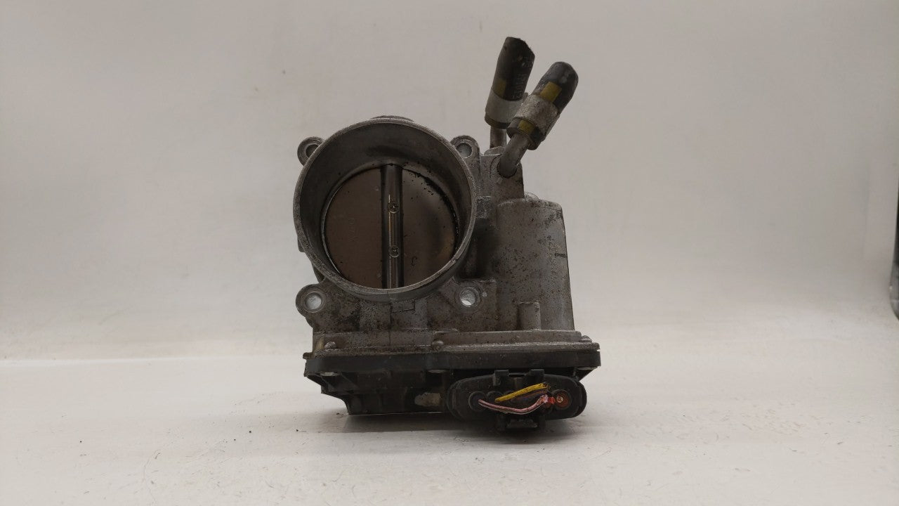 2014-2018 Kia Forte Throttle Body P/N:35100-2E000 Fits Fits 2011 2012 2013 2014 2015 2016 2017 2018 2019 OEM Used Auto Parts