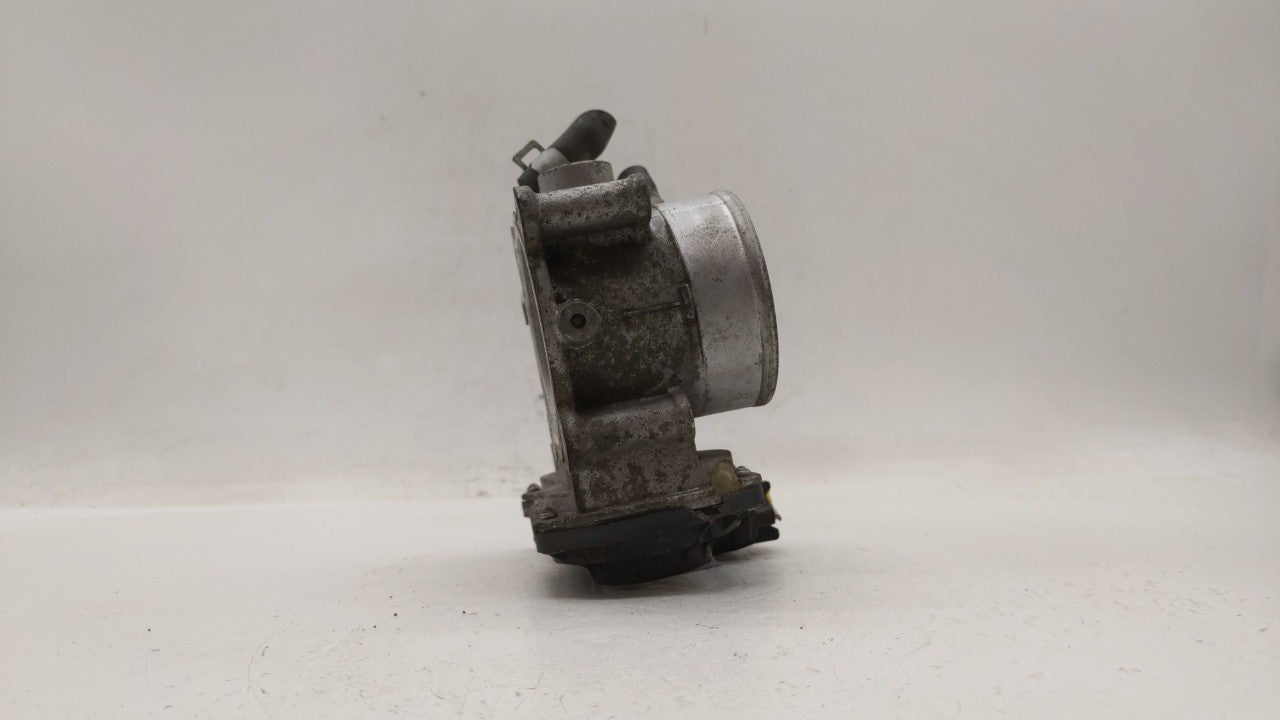 2014-2018 Kia Forte Throttle Body P/N:35100-2E000 Fits Fits 2011 2012 2013 2014 2015 2016 2017 2018 2019 OEM Used Auto Parts