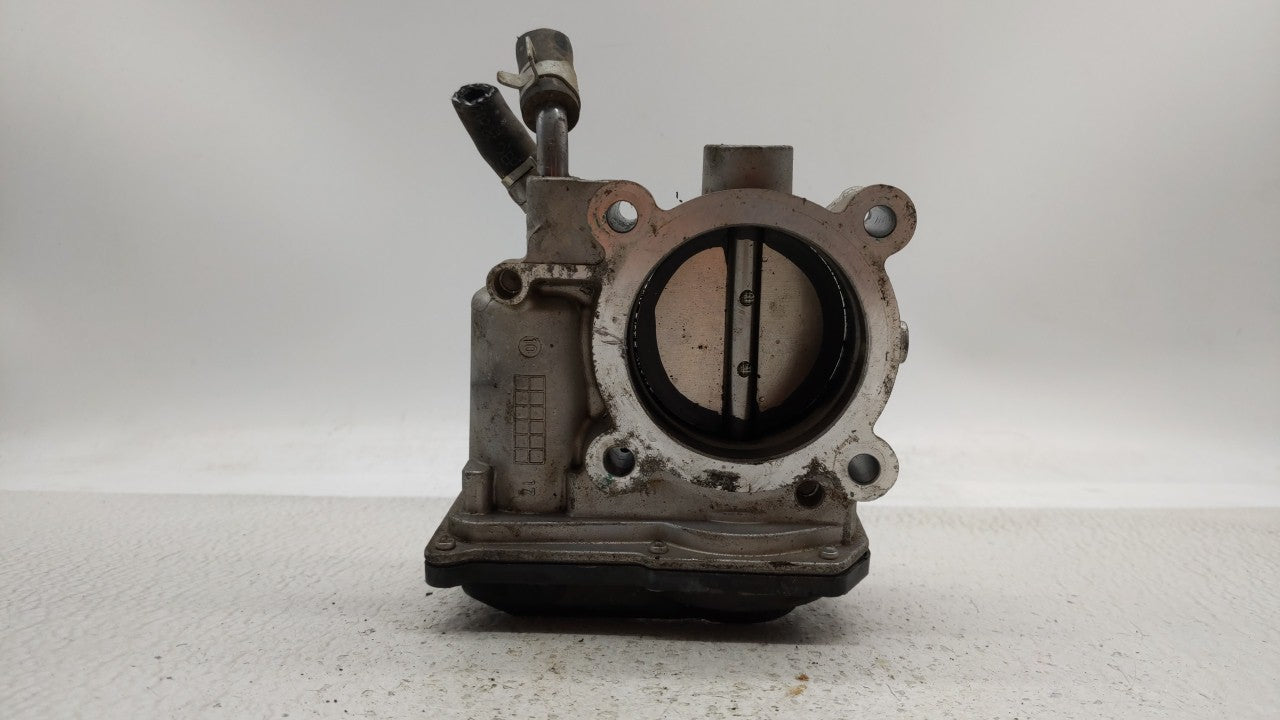 2014-2018 Kia Forte Throttle Body P/N:35100-2E000 Fits Fits 2011 2012 2013 2014 2015 2016 2017 2018 2019 OEM Used Auto Parts