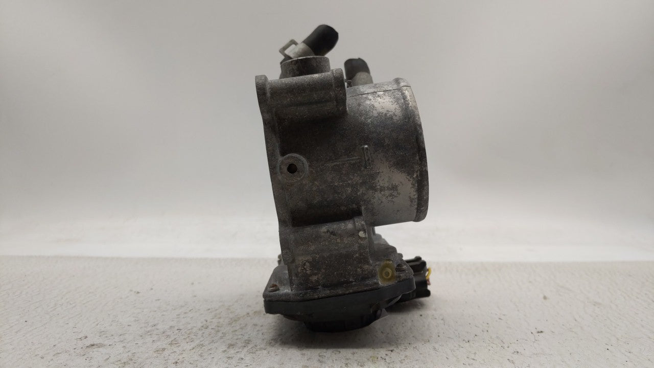 2014-2018 Kia Forte Throttle Body P/N:35100-2E000 Fits Fits 2011 2012 2013 2014 2015 2016 2017 2018 2019 OEM Used Auto Parts