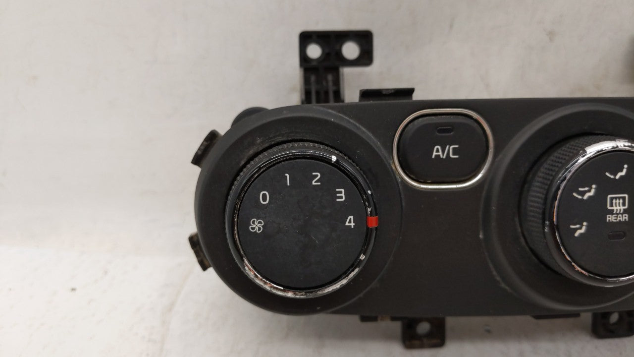 2017-2018 Kia Forte Climate Control Module Temperature AC/Heater Replacement P/N:97250-A7XXX 97250-B0AA0 Fits Fits 2017 2018