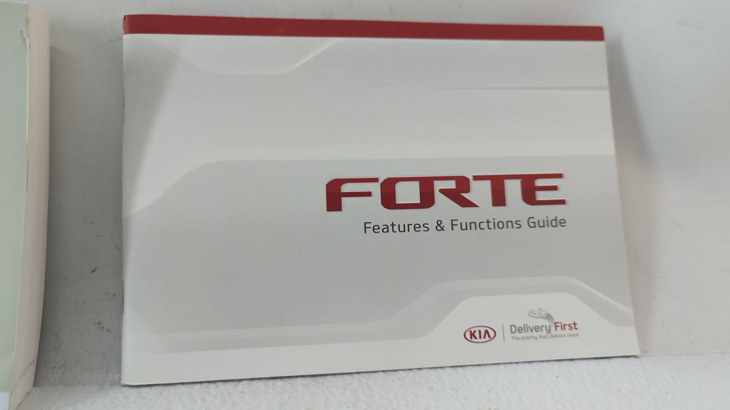 2018 Kia Forte Owners Manual Book Guide OEM Used Auto Parts - Oemusedautoparts1.com