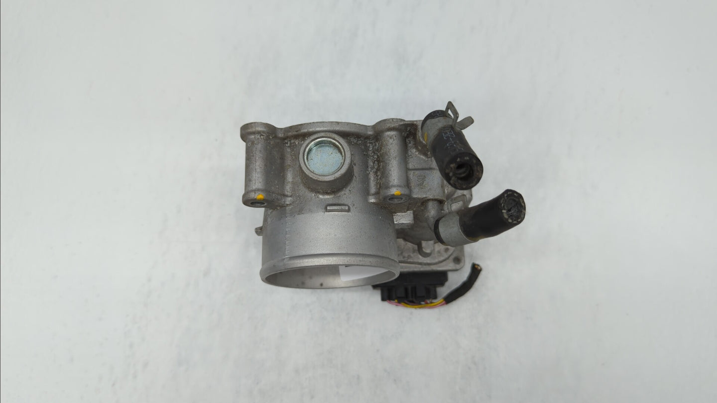 2014-2018 Kia Forte Throttle Body P/N:35100-2E710 35100-2E000 Fits Fits 2011 2012 2013 2014 2015 2016 2017 2018 2019 OEM Use