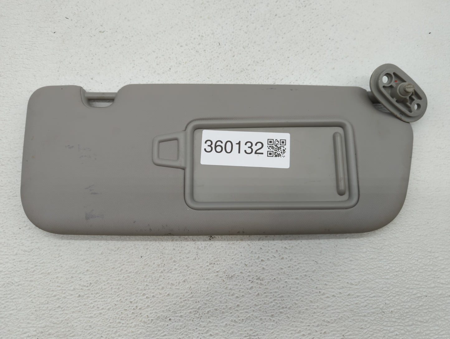2017-2018 Kia Forte Sun Visor Shade Replacement Passenger Right Mirror Fits Fits 2017 2018 OEM Used Auto Parts - Oemusedauto