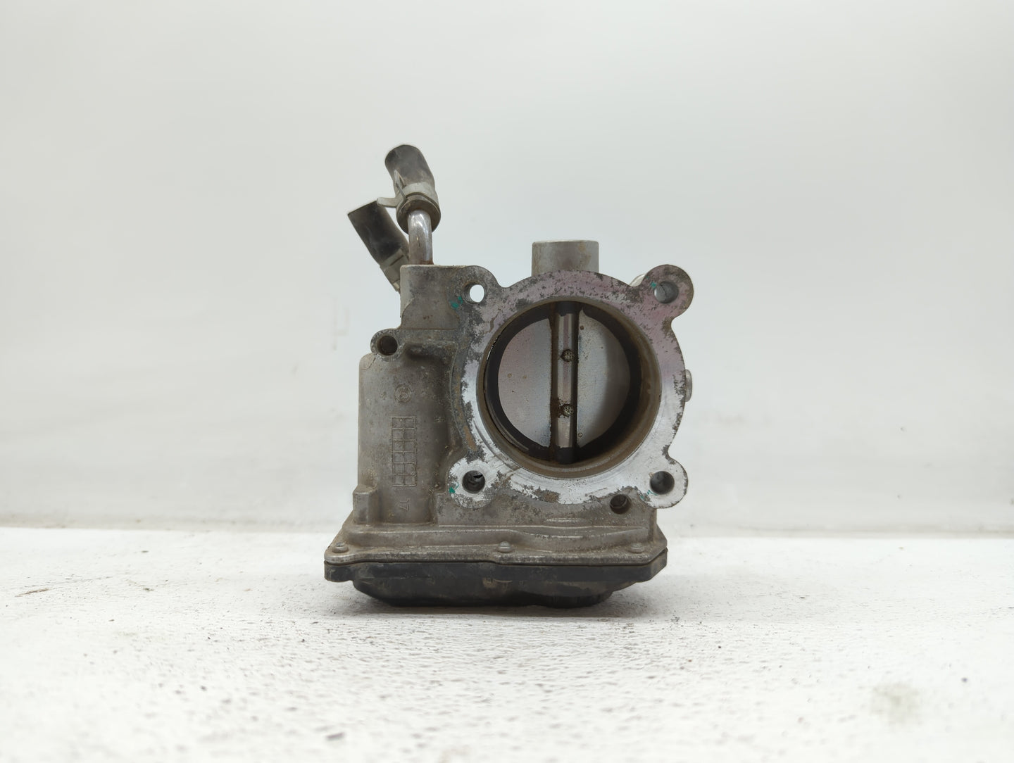 2014-2018 Kia Forte Throttle Body P/N:35100-2E000 1302150124, 35100-2E710 Fits Fits 2011 2012 2013 2014 2015 2016 2017 2018 