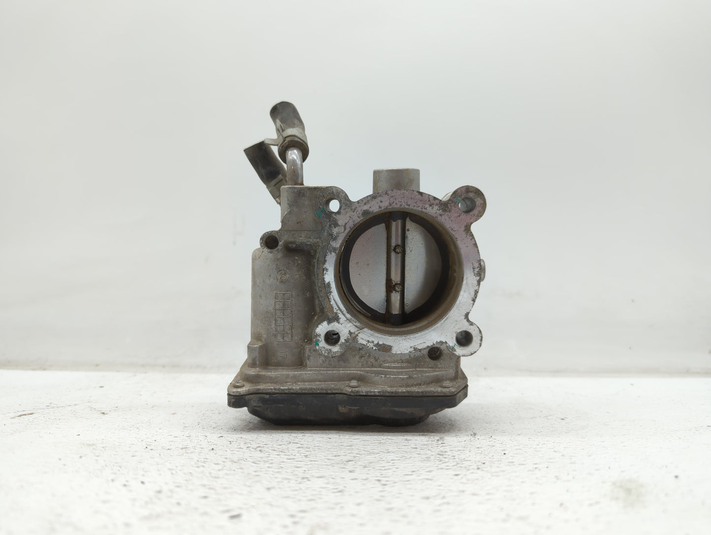 2014-2018 Kia Forte Throttle Body P/N:35100-2E000 1302150124, 35100-2E710 Fits Fits 2011 2012 2013 2014 2015 2016 2017 2018 